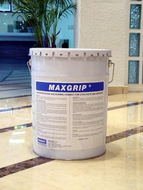 DSC05393MAXGRIP25KG.jpg - large